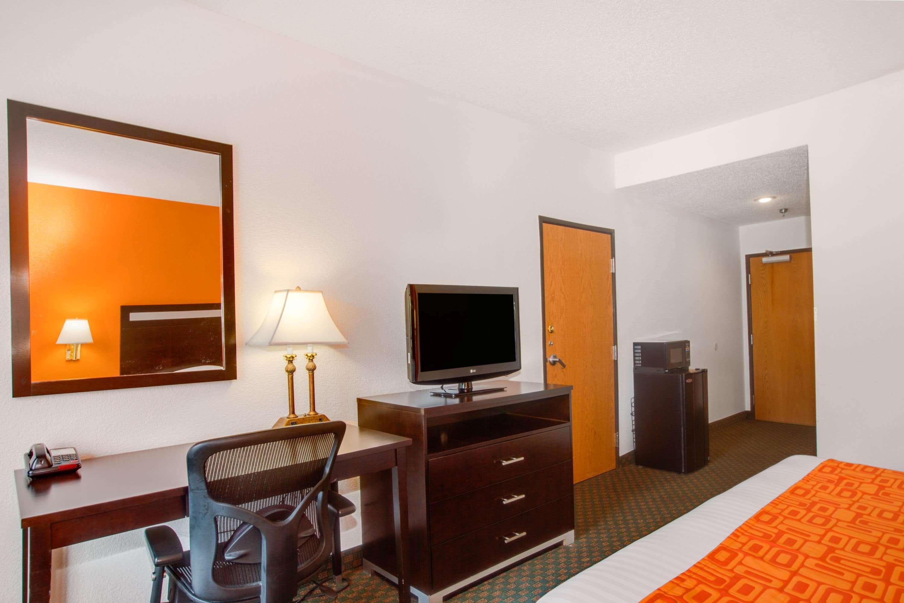 Howard Johnson By Wyndham Beckley Bagian luar foto